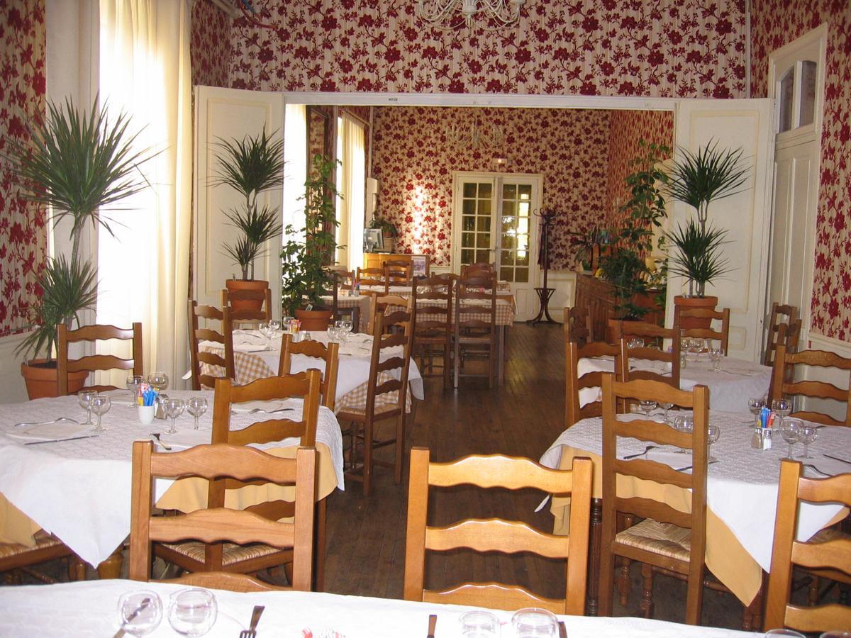 Отель Au Relais Du Parc De Millevaches Felletin Экстерьер фото